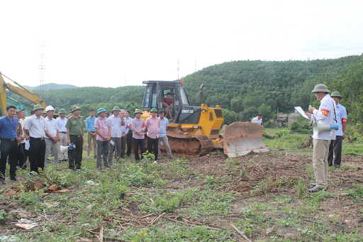 Quyết định thu hồi đất cần có thông báo cụ thể tới người dân